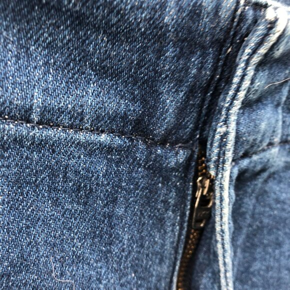 Uniqlo Wide Trouser Jeans Womens XL 32-33'' Blue Medium Wash High Rise - Picture 5 of 9